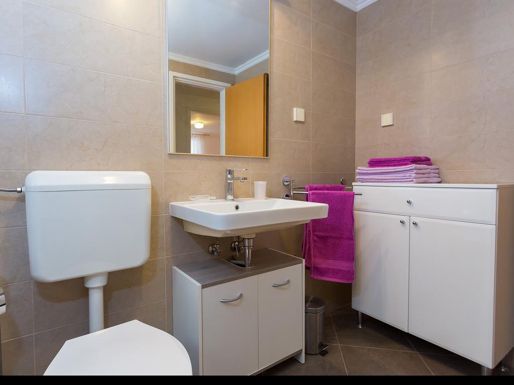 Apartment Luce 포레치 외부 사진